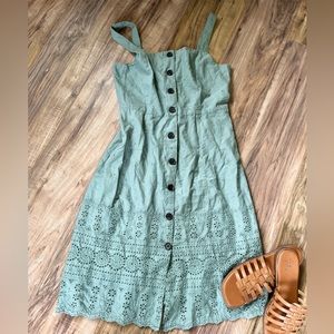 GAP NWT eyelet, sundress button down size 10